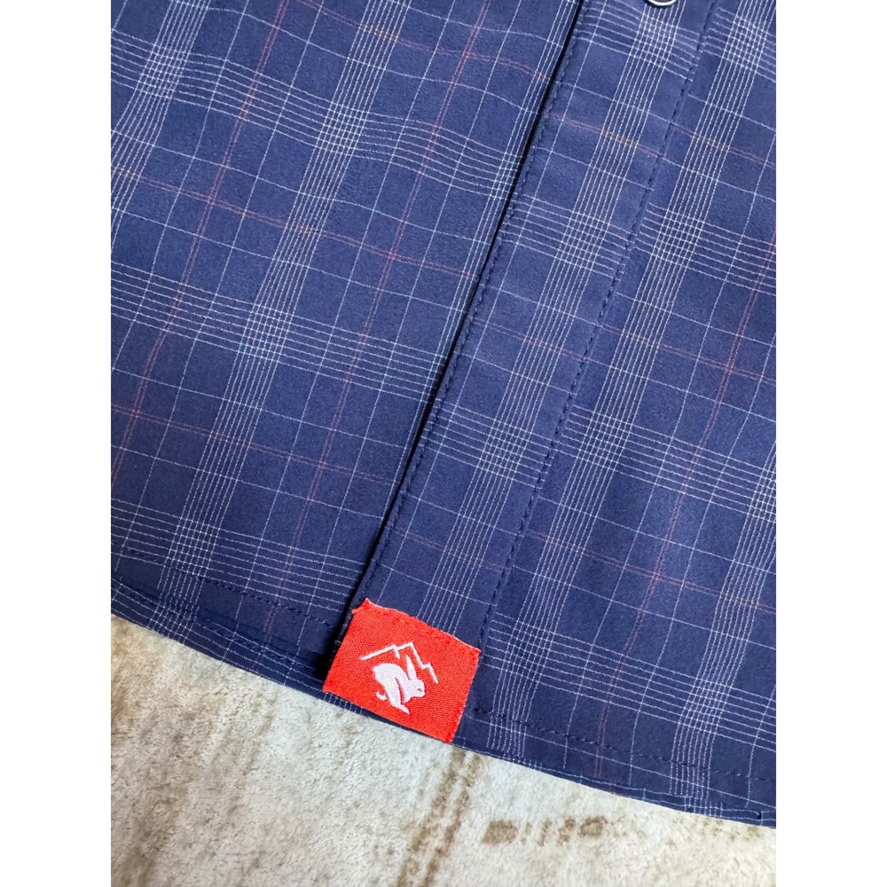 Rabbit Performance Running Shirt Button Down Athl… - image 4